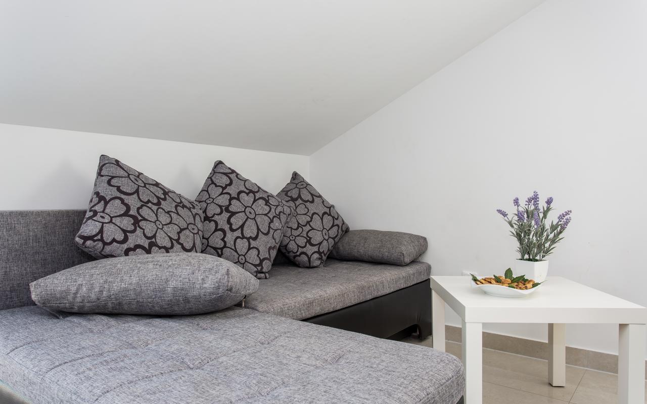 Apartments Lavanda Baska  Exterior photo